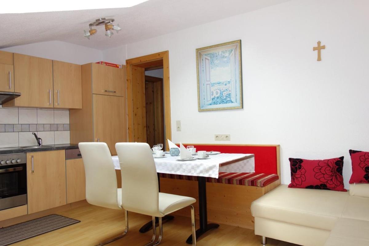 סנט לאונרד אים פיצטל Ferienhaus Inge מראה חיצוני תמונה